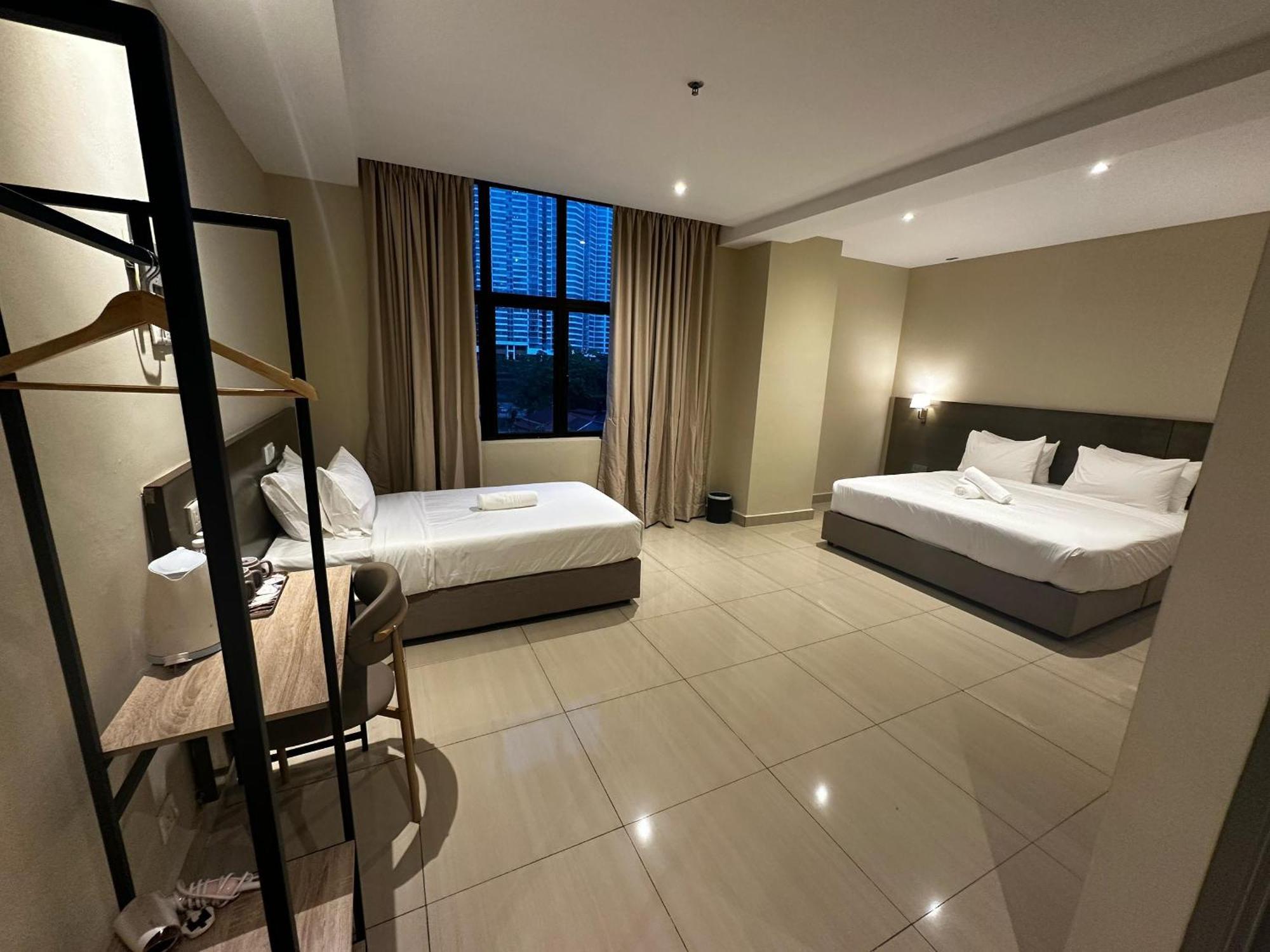 Hotel Kingston 12 - Jalan Raja Laut, Kl