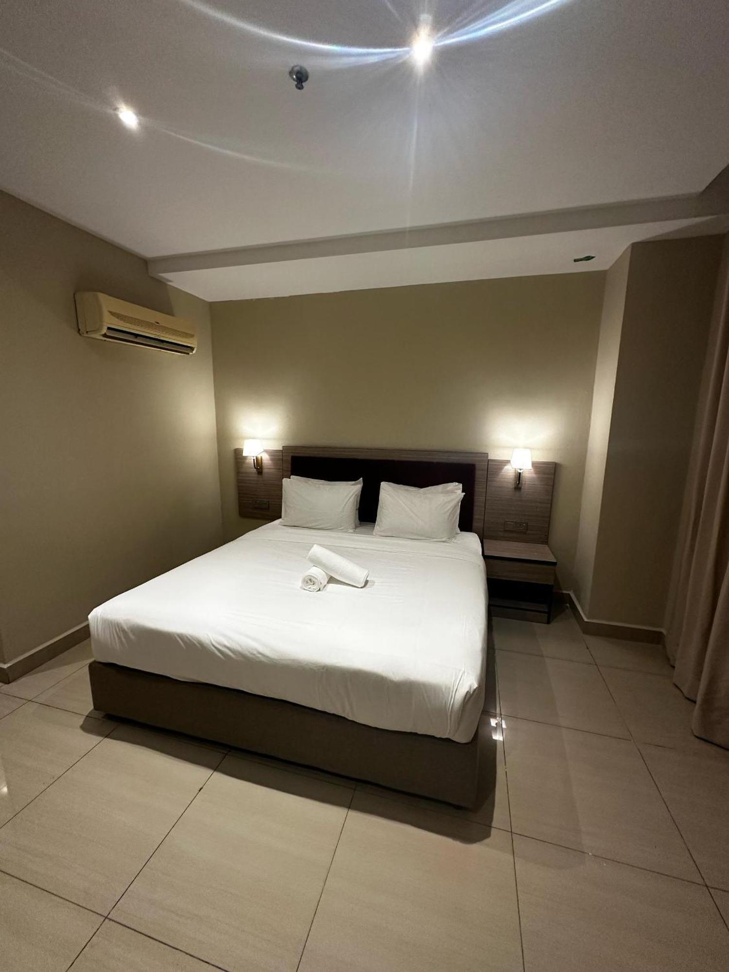 Hotel Kingston 12 - Jalan Raja Laut, Kl 3*