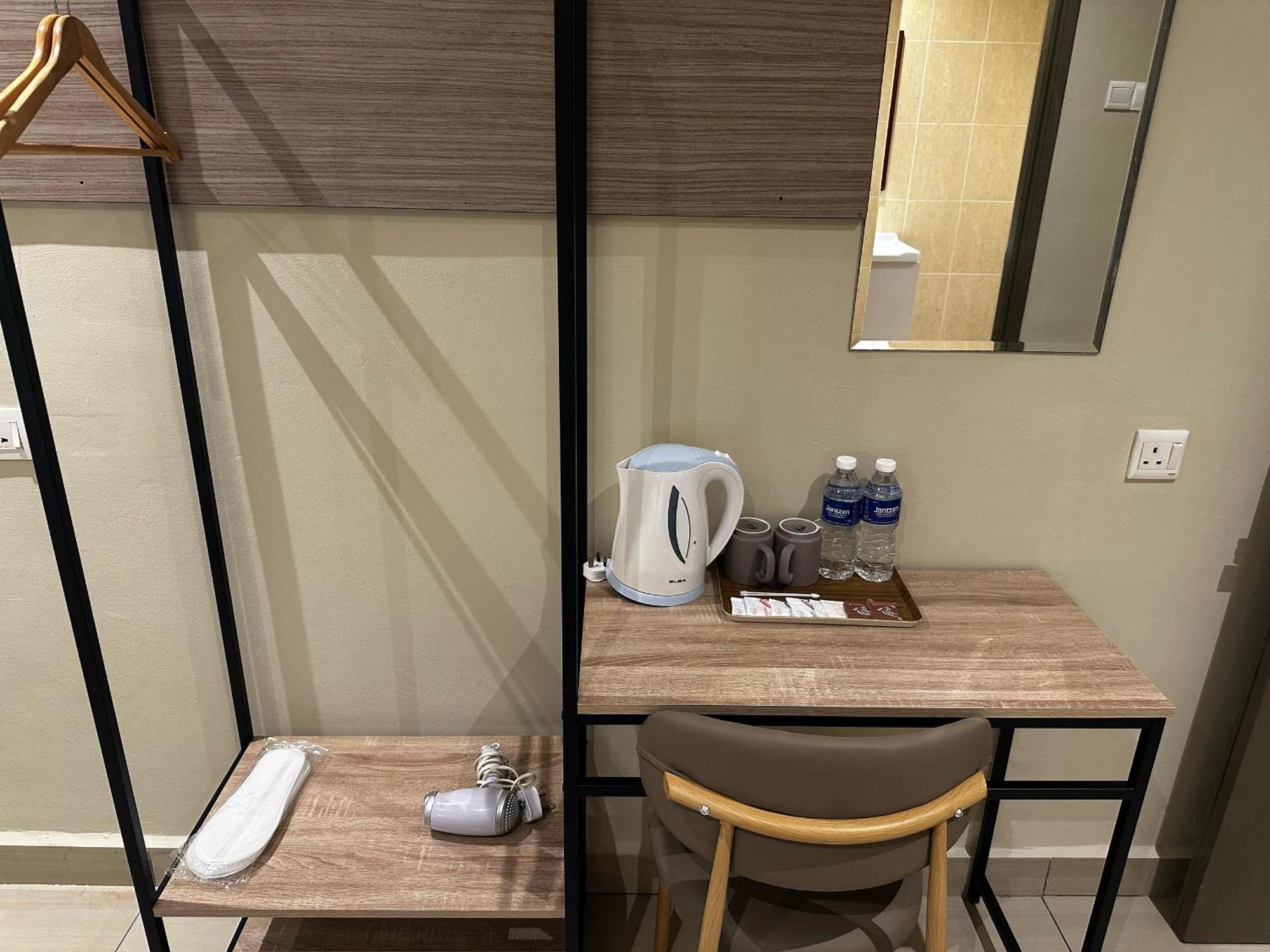 Hotel Kingston 12 - Jalan Raja Laut, Kl 3*